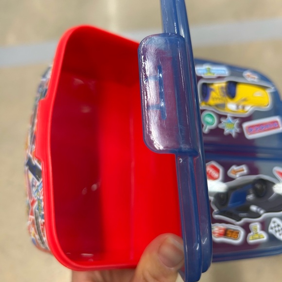 NEW McQueen Lightning Cars Snack Box - Picture 3 of 4